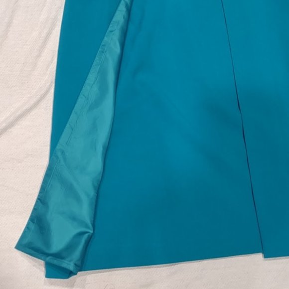 CALVIN KLEIN TEAL SLEEVELESS DRESS, PLEATED NECKLINE, OVERLAPPING SKIRT PANELS 6 - Picture 4 of 11